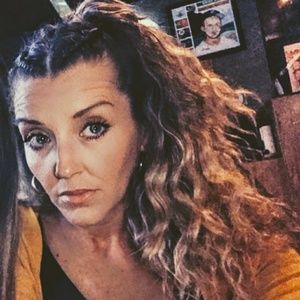 Meet your Posher, Heidi